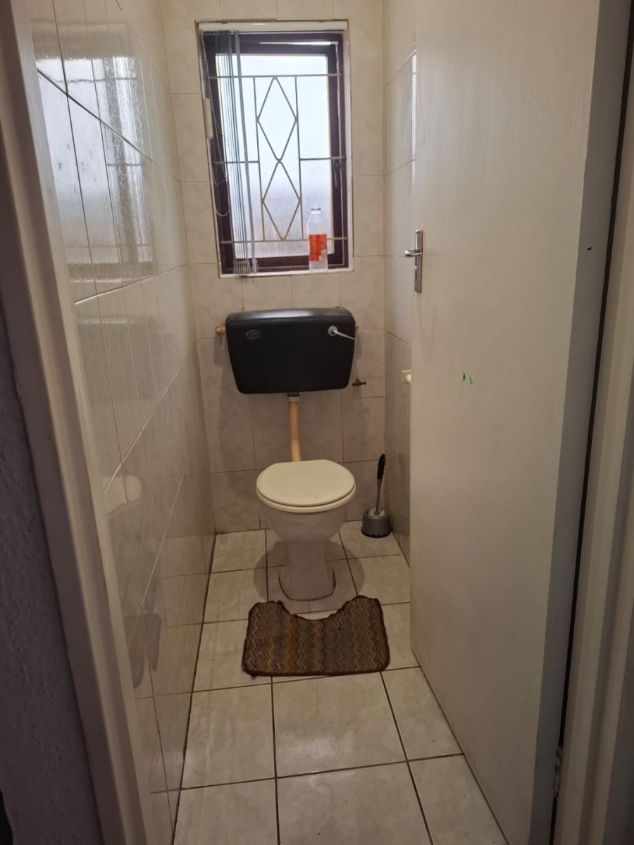 To Let 3 Bedroom Property for Rent in Vanguard Western Cape